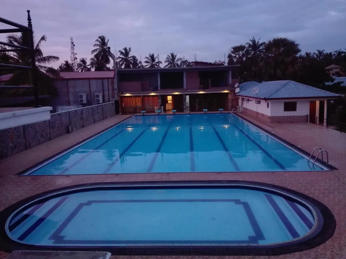 Economy hotel Chilaw Far Inn Village Negombo